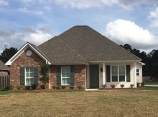 29130 S Redwood Dr, Denham Springs, LA 70726