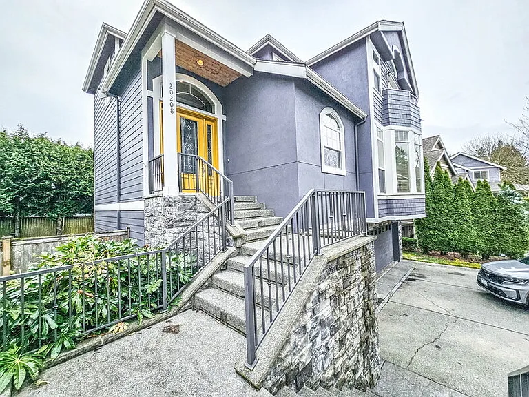 20208 83rd Pl NE — Photo 2