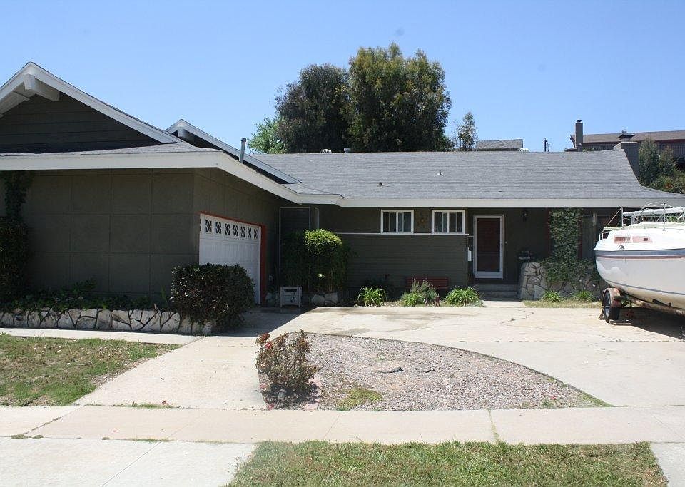1st image of 6270 Henderson Dr