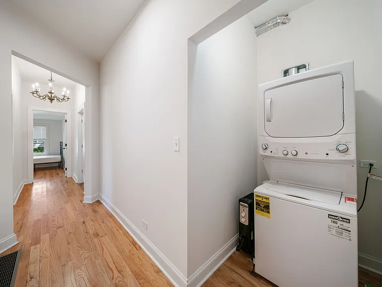 1118 Garnett Pl #1 — Photo 16