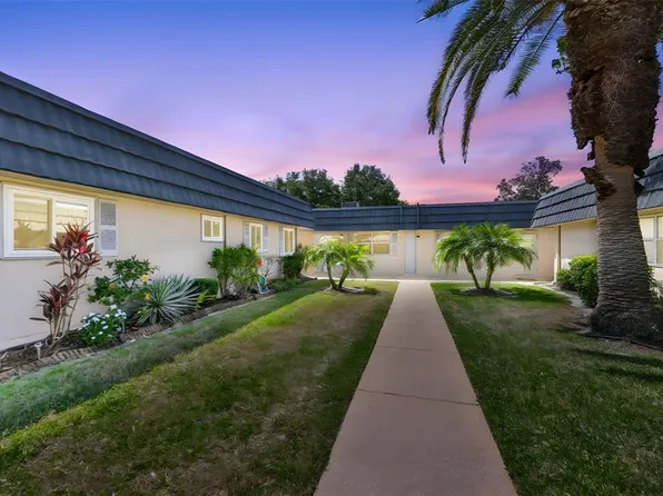 1802 Bedford Ter APT 184, Sun City Center, FL 33573