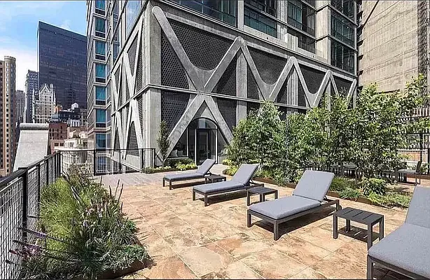 Rented by Douglas Elliman | media 28