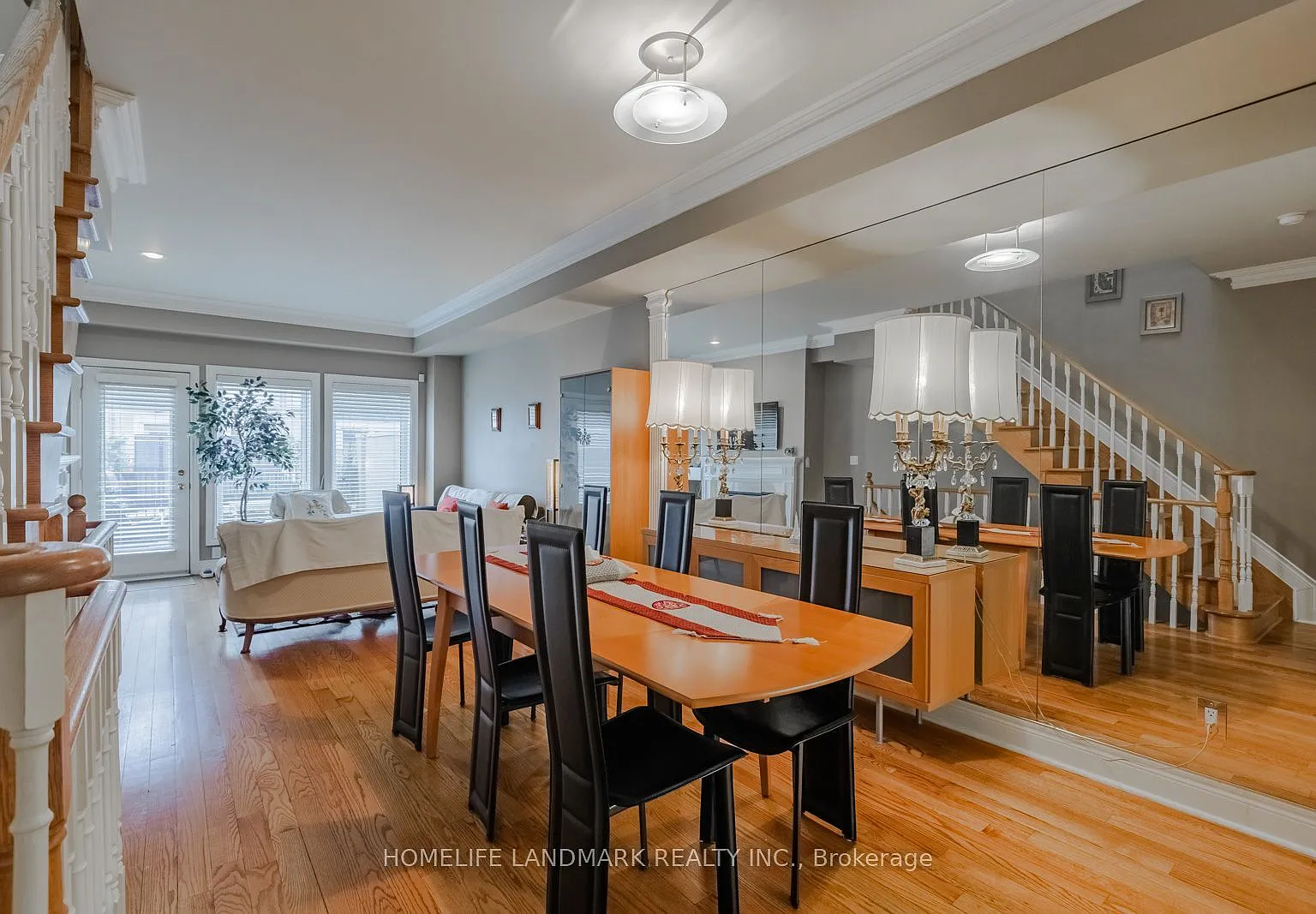 4 bed, $4,380 — Photo 4
