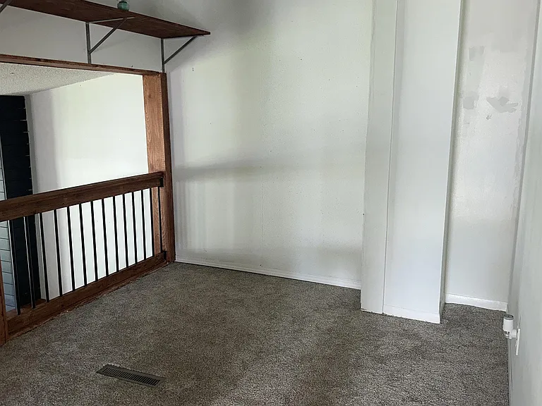 3235 Schilling St — Photo 16