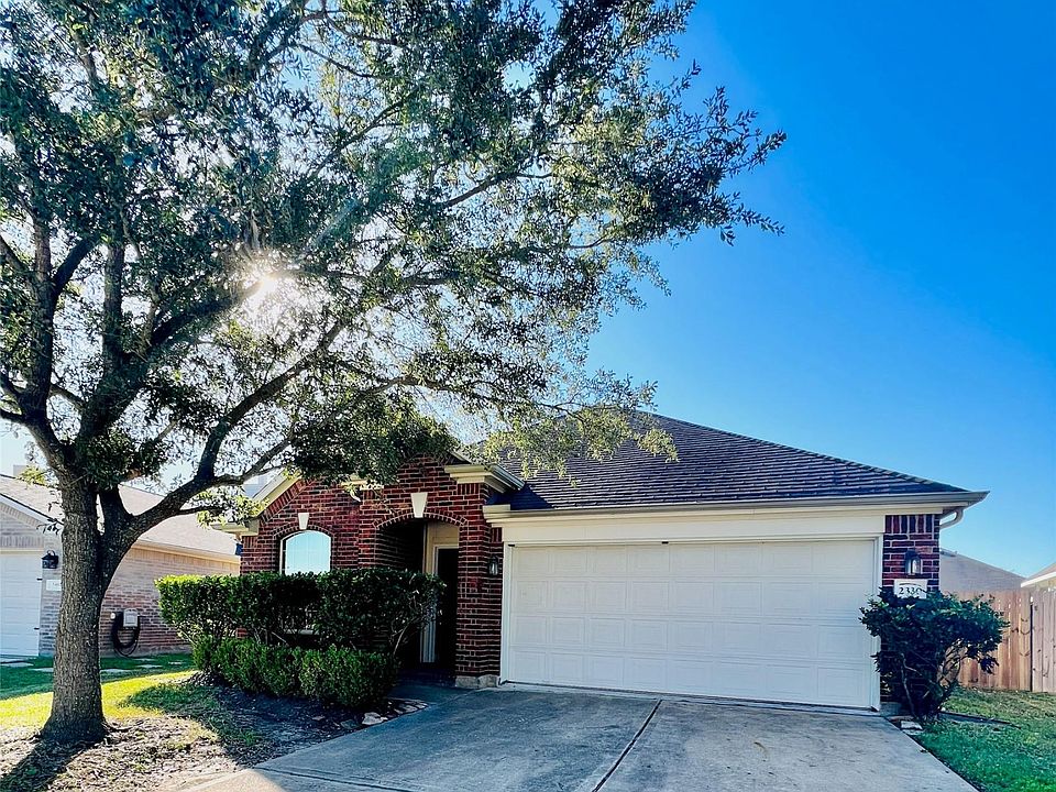 1st image of 2330 Cobbdale Ln