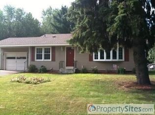 2256 Lois Dr, Mounds View, MN 55112