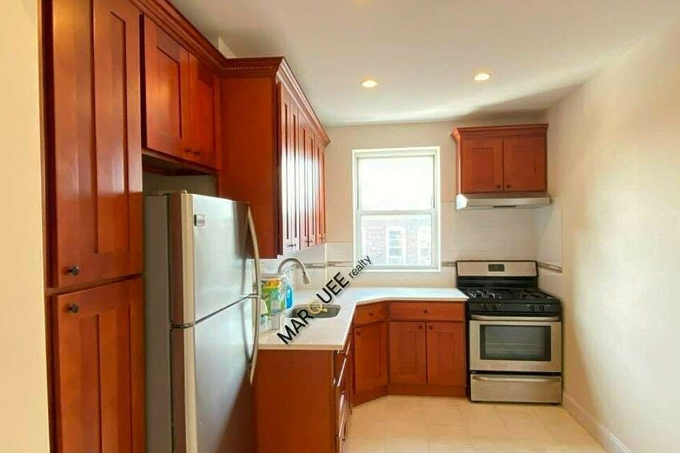 1st image of 28-50 37th St #4