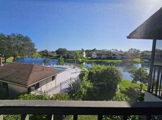 5273 Treetops Dr #W-202, Naples, FL 34113