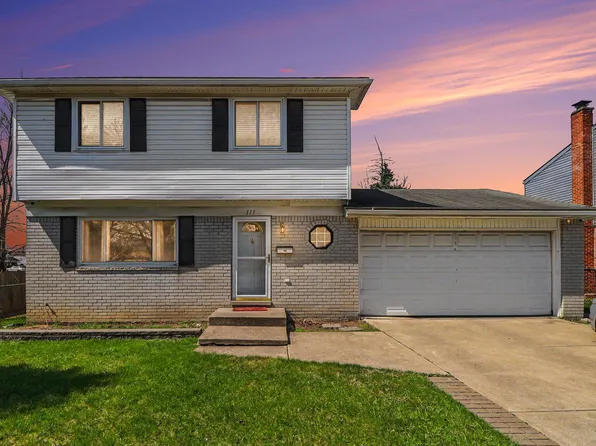 111 Central Ct, Garden City, MI 48135
