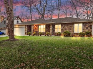 2109 S Hillcrest Ave, Springfield, MO 65807