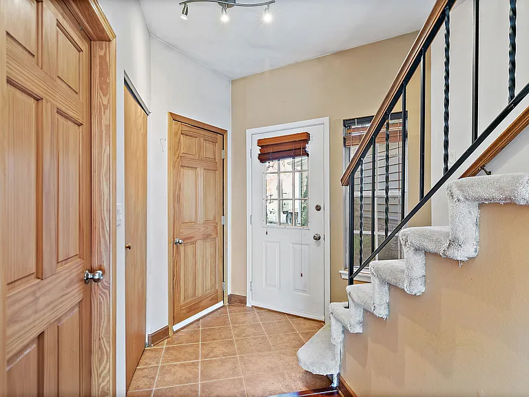 1273 Cranbrook Dr #1273 — Photo 8