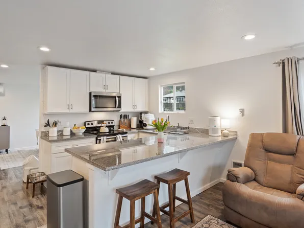 4817 N Vassault St, Tacoma, WA 98407