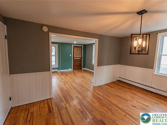 5th image of 3950 Main Rd W