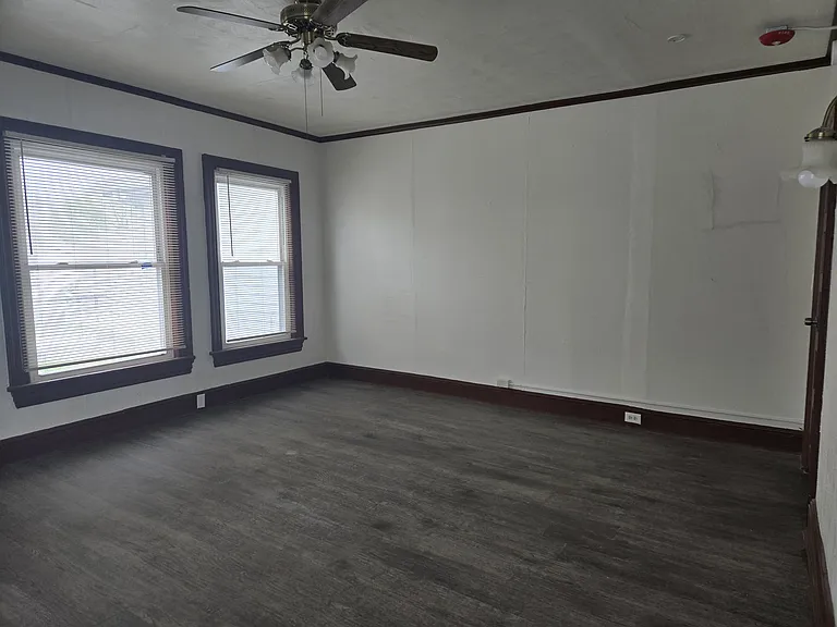 310 William St #310 — Photo 4