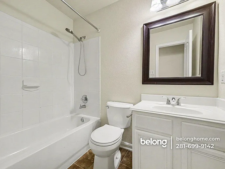 20739 Dickinson Manor Ln — Photo 14