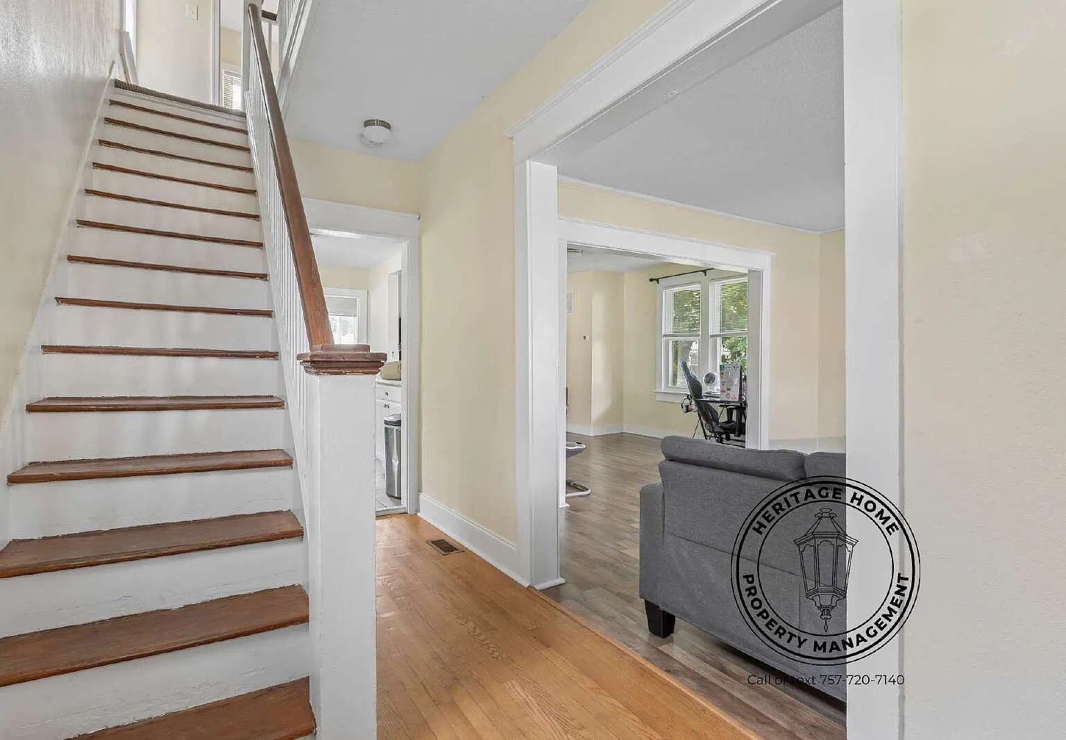 3 bed, 1.5 bath, 1317 sqft, $2,000 — Photo 3