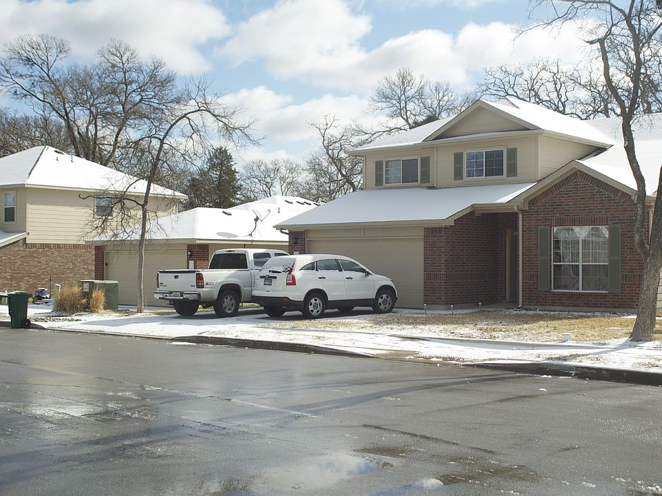 1st image of 5129 Park At Woodlands Dr