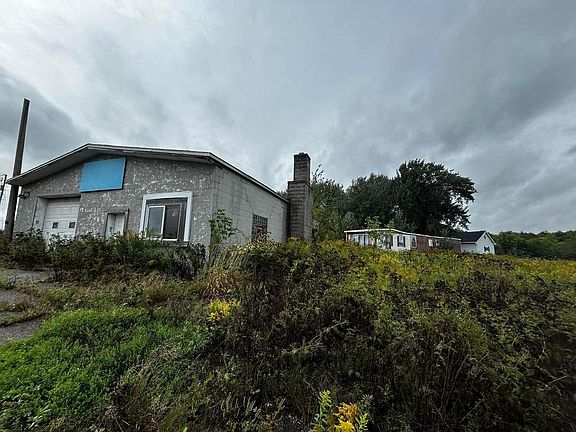 3rd image of 212890 COUNTY ROAD S