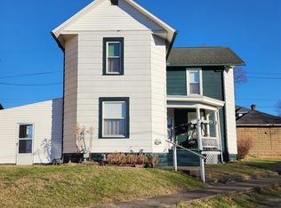 450 Pine St, Coshocton, OH 43812