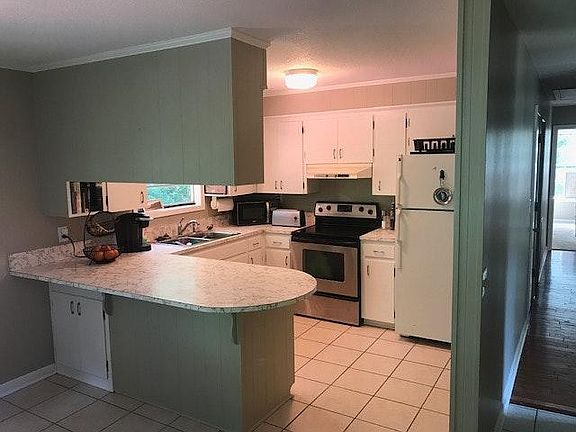 4th image of 4 Highland Pl
