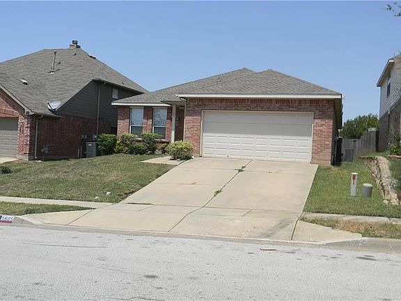 2nd image of 5605 Whitethorn Ct