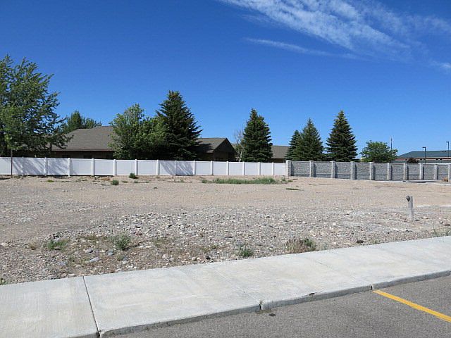 1st image of 3155 Channing Way