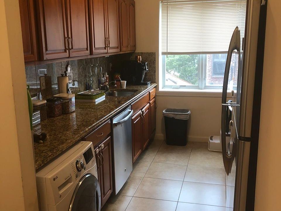1st image of 8686 Bay Pkwy #5