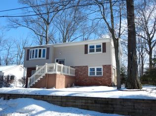 9B Tufts Trl #B, Hopatcong, NJ 07843