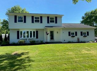 31 Citrus Dr, Rochester, NY 14606