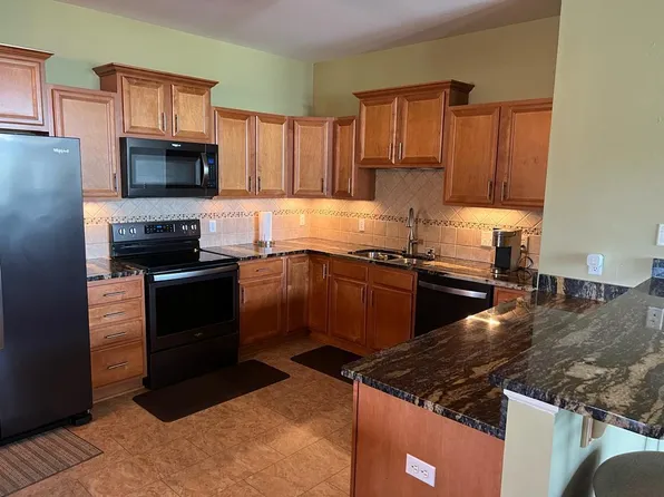 1018 Stratford COURT #202, Racine, WI 53406