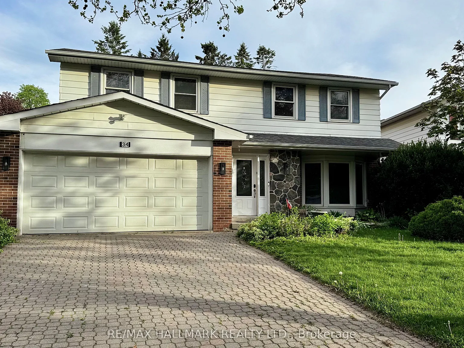 4 bed, $4,250 — Photo 1