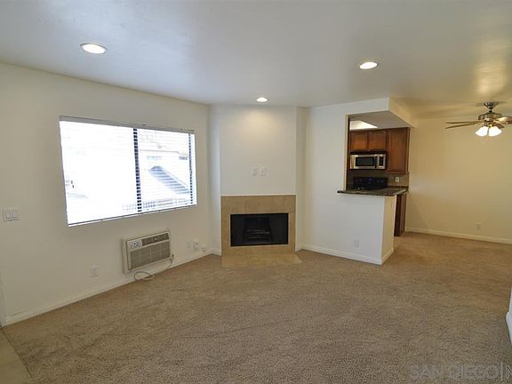 3rd image of 3958 Iowa St Unit 6