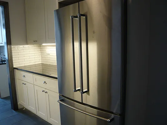 Rented by Sandra Serebin, LREB | media 28