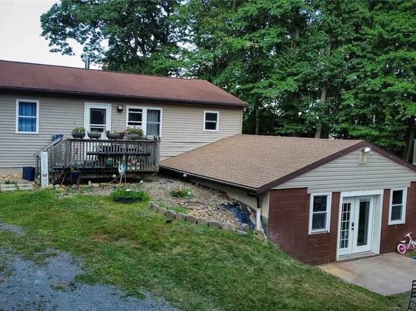 905 Branchton Rd, Boyers, PA 16020