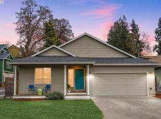 925 Yale Ave, Gladstone, OR 97027
