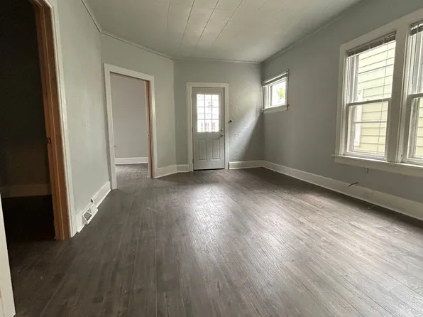 1419 21st St, Two Rivers, WI 54241
