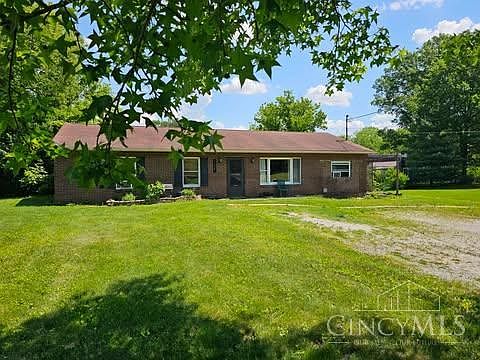 3rd image of 1694 Clark Dr