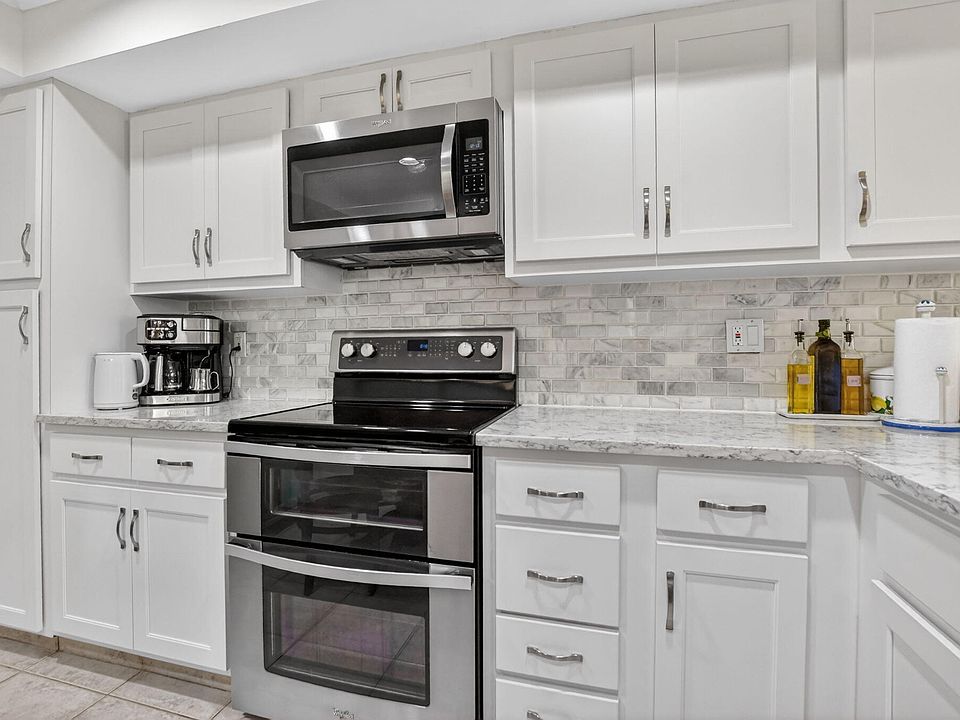 1st image of 6062 Glendale Drive