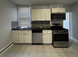 21 Leonard St #1, Jersey City, NJ 07307