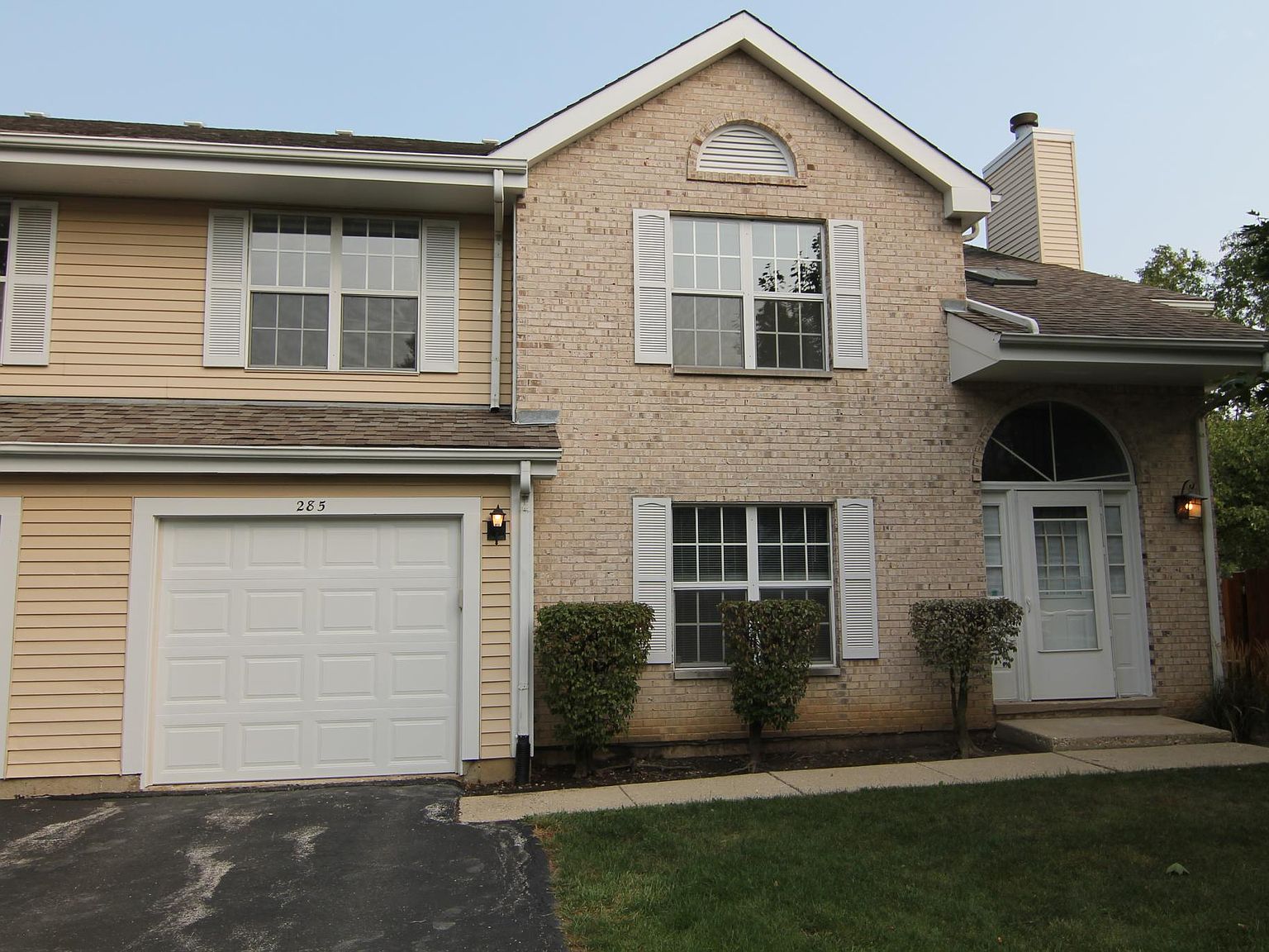 285 Kensington Ct, Gurnee, IL 60031 Zillow