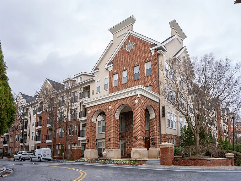 1850 Cotillion Dr #1207 — Photo 1