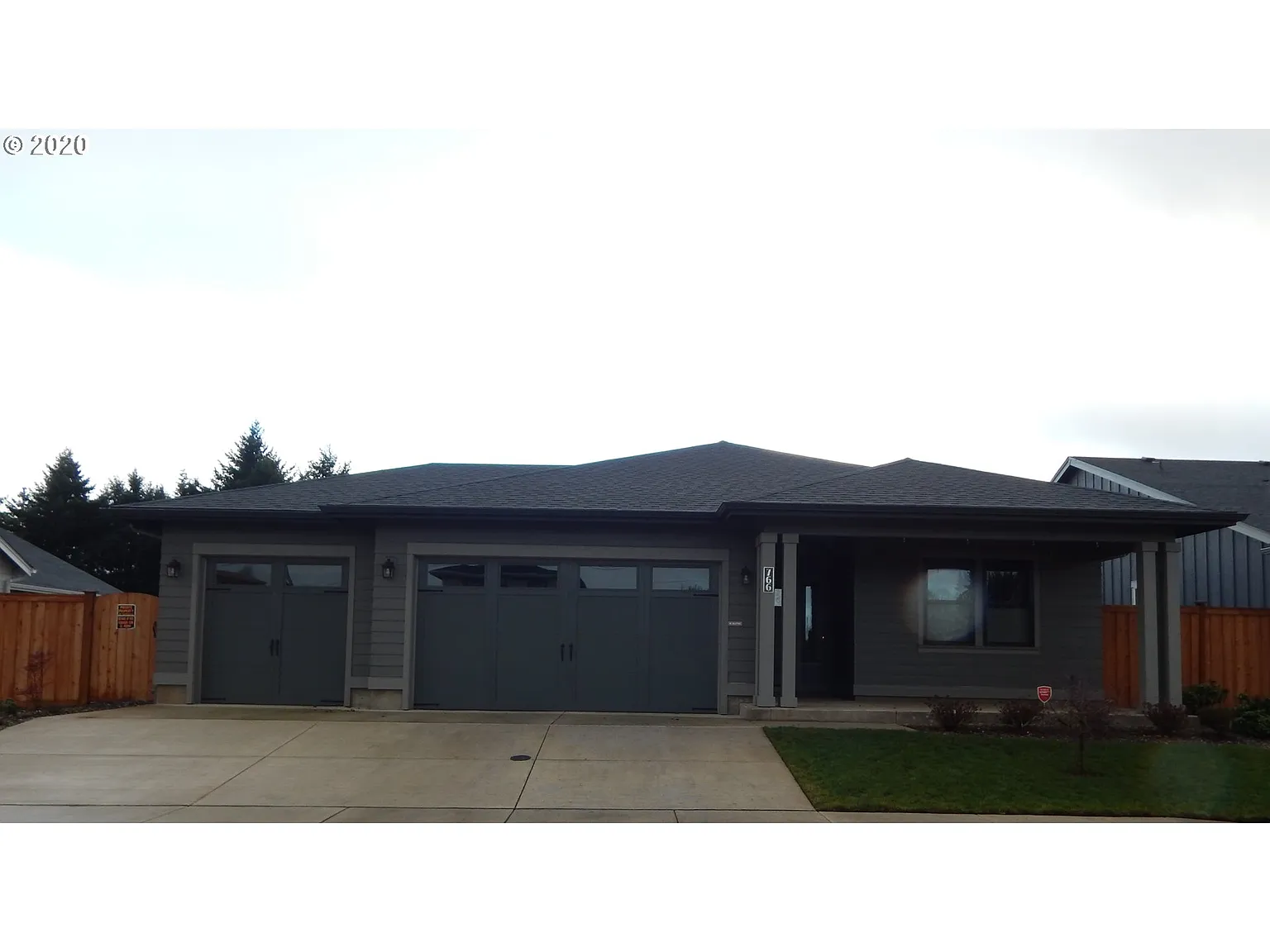 766 Tyson Ln photo 1