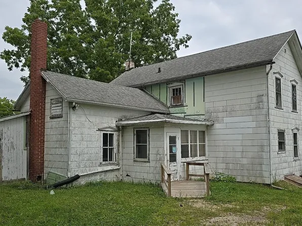 616 Goose Rd, Milledgeville, IL 61051