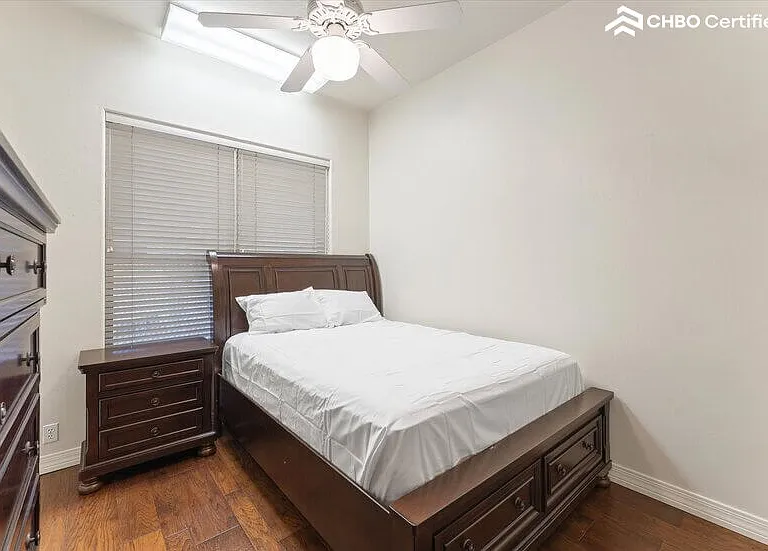 6445 W Fullam St — Photo 40