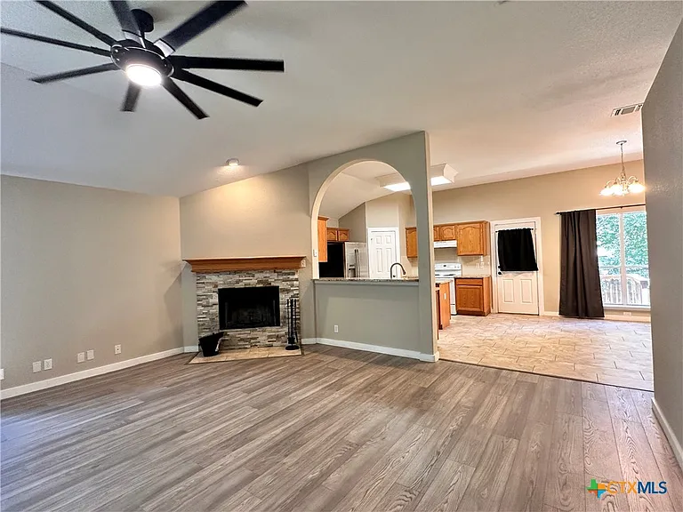 2029 Northview Dr — Photo 31