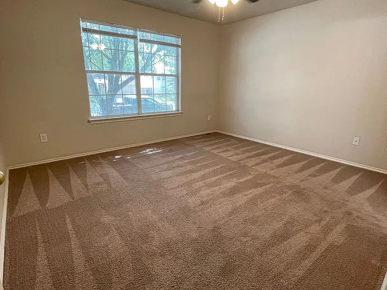 8418 Dusty Rdg — Photo 23