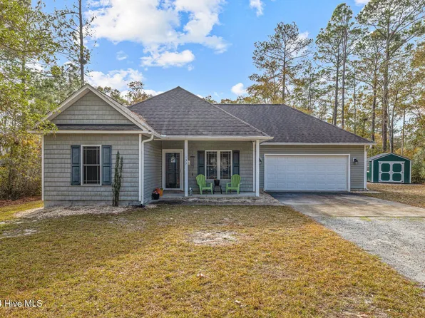 133 Franklin Place, Bogue, NC 28570