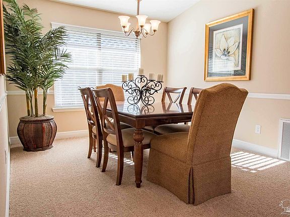 3rd image of 12139 Emerald Heights Ln #14B