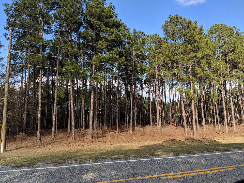 2nd image of Old Savannah Rd