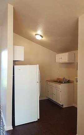 3rd image of 102 Kashmuir Pl #2